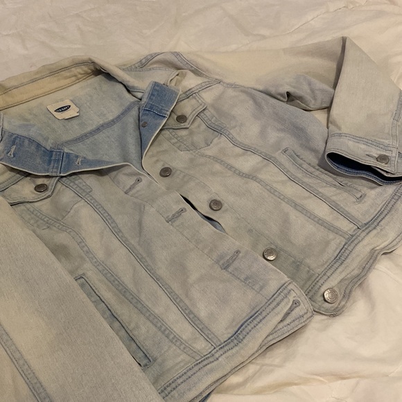 Jean jacket - Picture 2 of 3